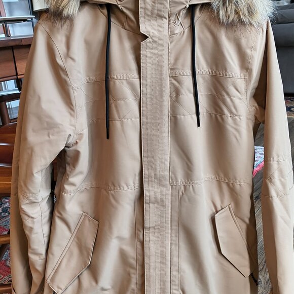 New Without Tags Volcom Women's Fawn Insulated Snowboard Jacket - Picture 5 of 6